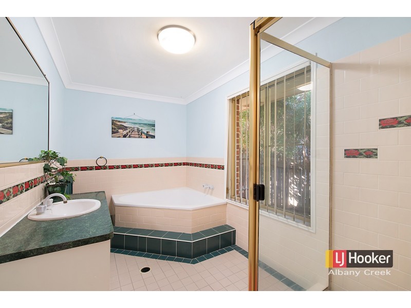77 Saraband Drive, Eatons Hill QLD 4037