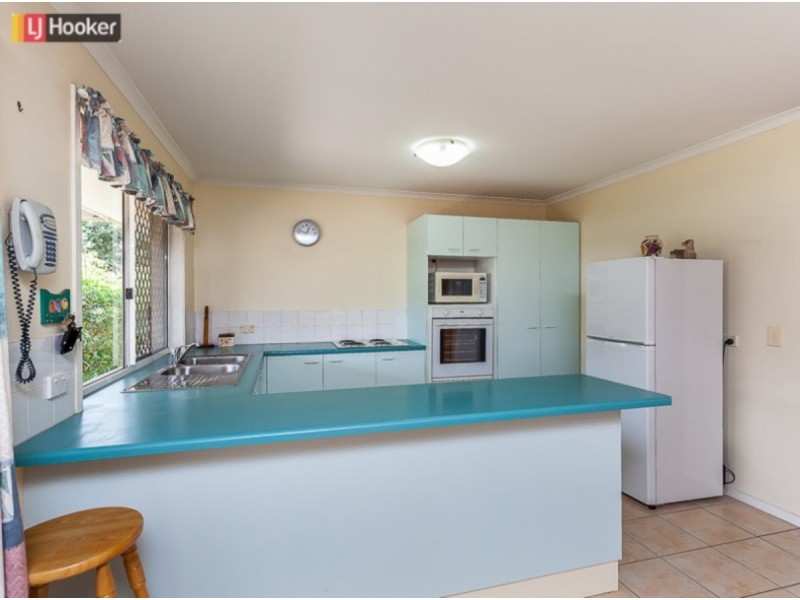 10 Basswood Court, Albany Creek QLD 4035