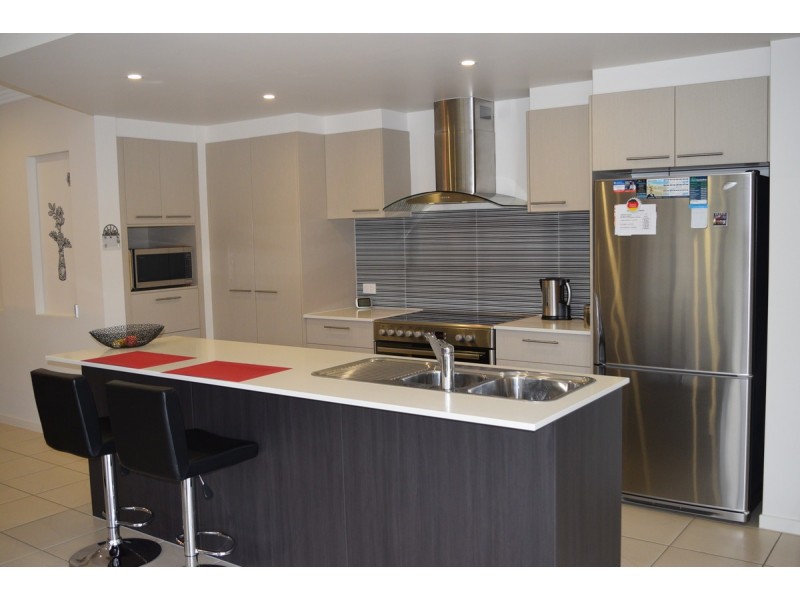 7 Gardenia Court, Bridgeman Downs QLD 4035