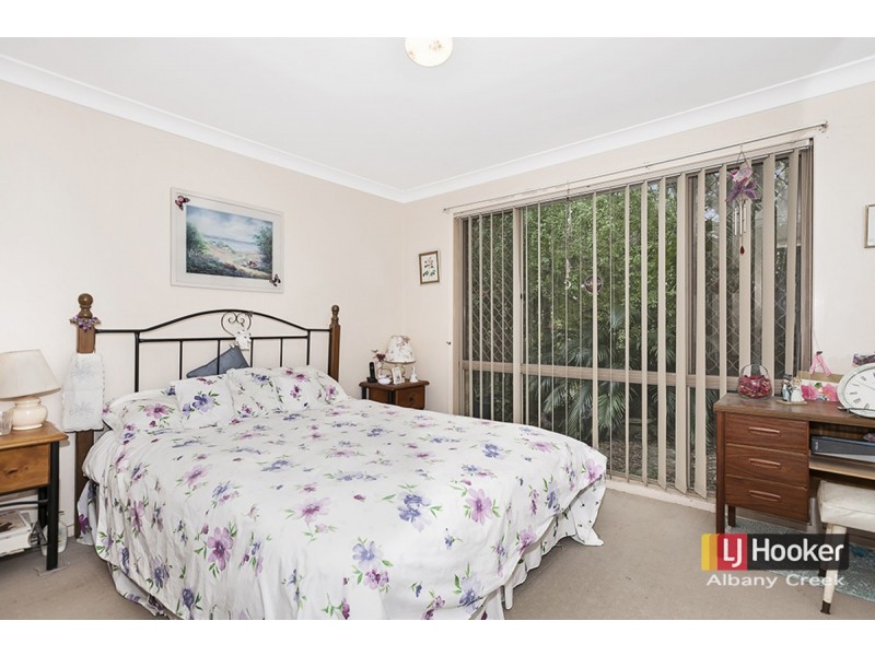 16 Ballinger Crescent, Albany Creek QLD 4035