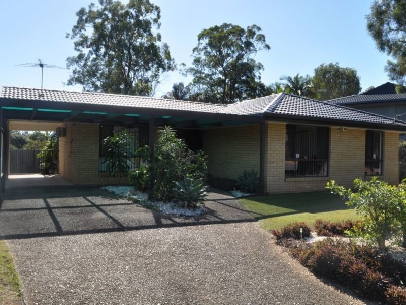 5 Flamingo Drive, Albany Creek QLD 4035