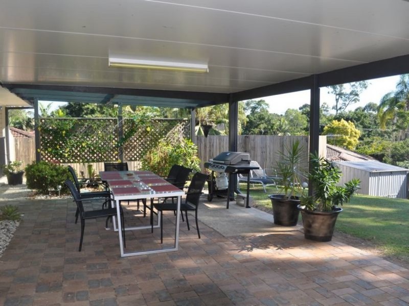 5 Flamingo Drive, Albany Creek QLD 4035