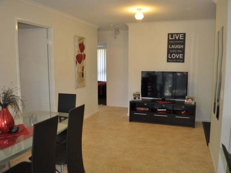 5 Flamingo Drive, Albany Creek QLD 4035