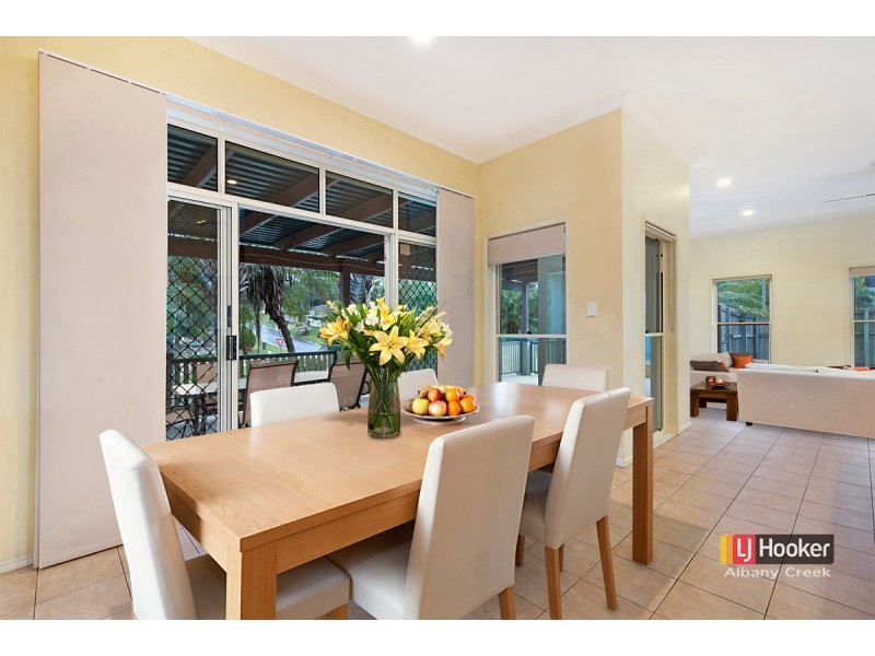 18 Granada Drive, Eatons Hill QLD 4037