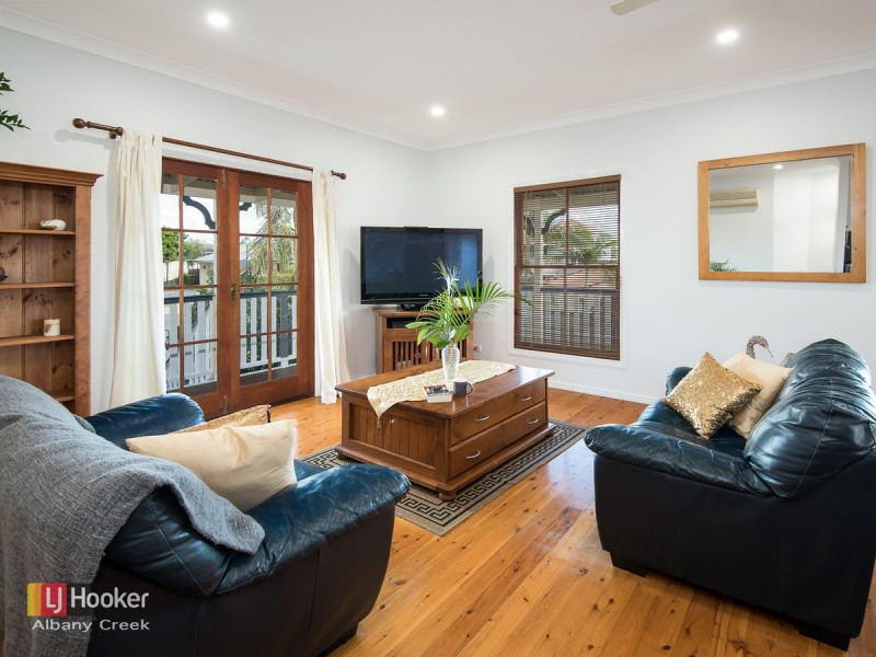 10 Hazelnut Close, Warner QLD 4500