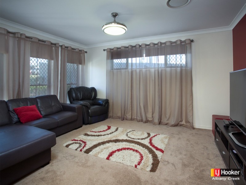 18 Oakwood Road, Warner QLD 4500