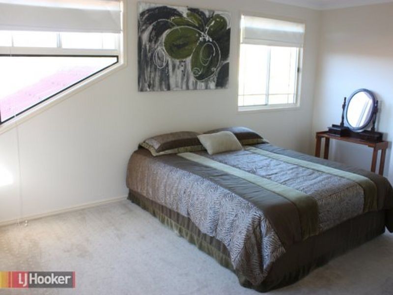 20 Bauple Street, Albany Creek QLD 4035