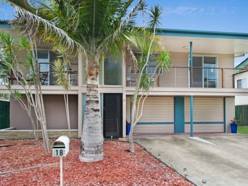 18 Stephen Street, Albany Creek QLD 4035