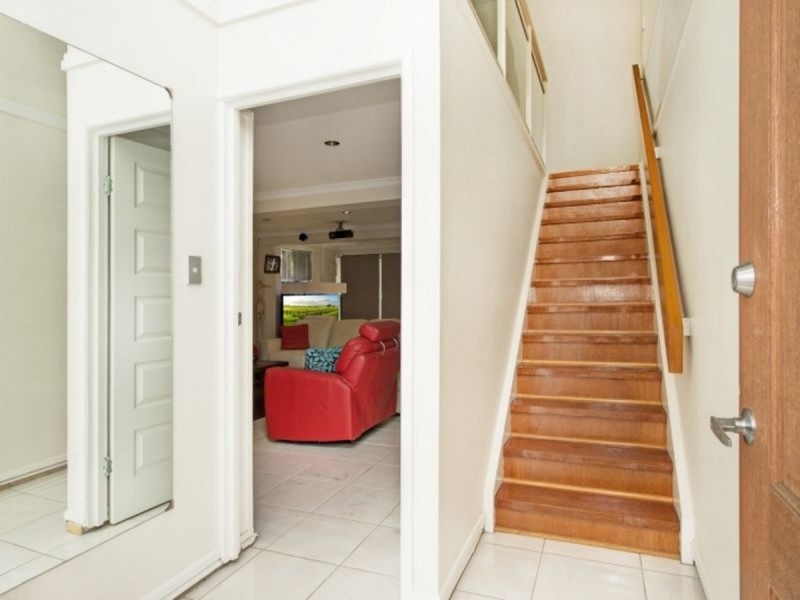 18 Stephen Street, Albany Creek QLD 4035