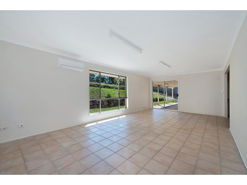 9 Ganton Place, Albany Creek QLD 4035