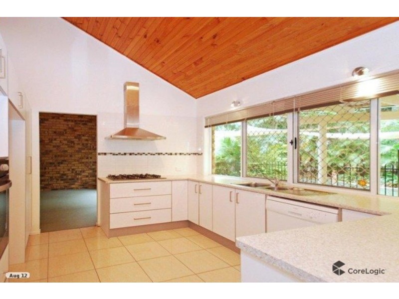 30 Cashmere Lane, Cashmere QLD 4500