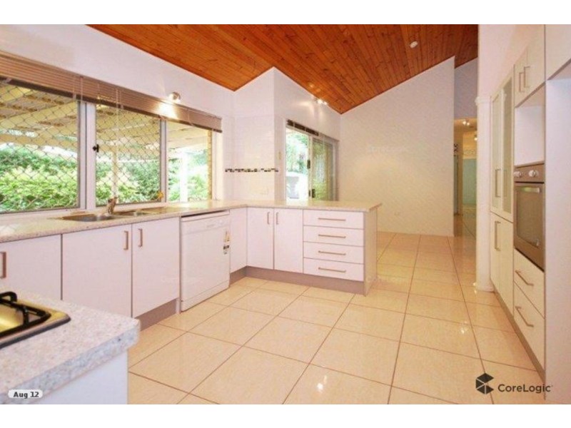 30 Cashmere Lane, Cashmere QLD 4500