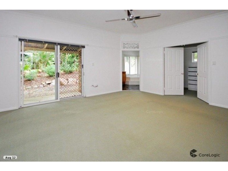 30 Cashmere Lane, Cashmere QLD 4500