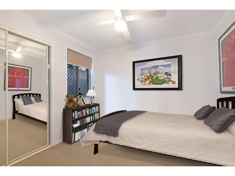 21 Paramount Drive, Warner QLD 4500