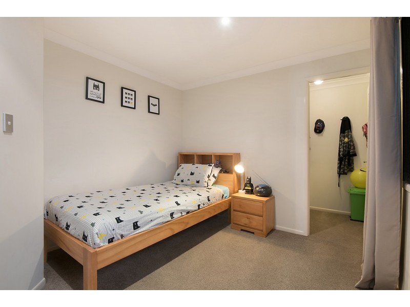 5 Mabella Court, Eatons Hill QLD 4037