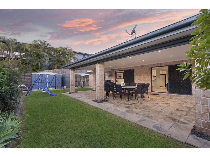 5 Mabella Court, Eatons Hill QLD 4037