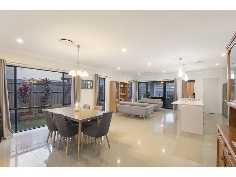 43 Kidston Crescent, Warner QLD 4500