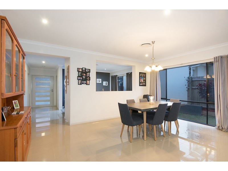 43 Kidston Crescent, Warner QLD 4500