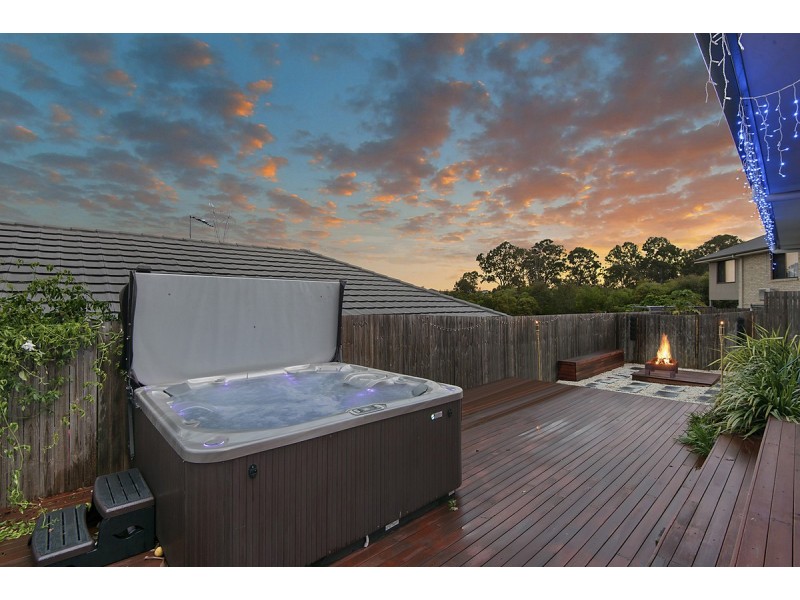 43 Kidston Crescent, Warner QLD 4500