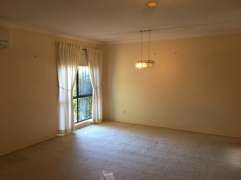 25 Tanager Street, Albany Creek QLD 4035