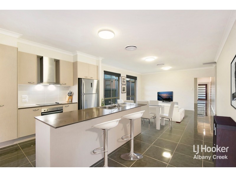 104 Swan Parade, Warner QLD 4500