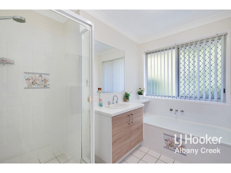 142 Albany Forest Drive, Albany Creek QLD 4035