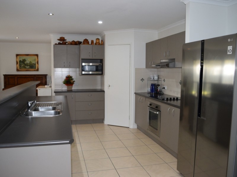 32 Bayberry Crescent, Warner QLD 4500