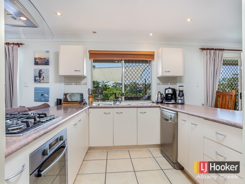 5 Bettina Court, Eatons Hill QLD 4037