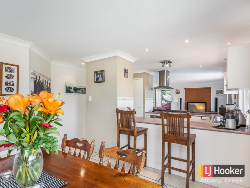 5 Bettina Court, Eatons Hill QLD 4037