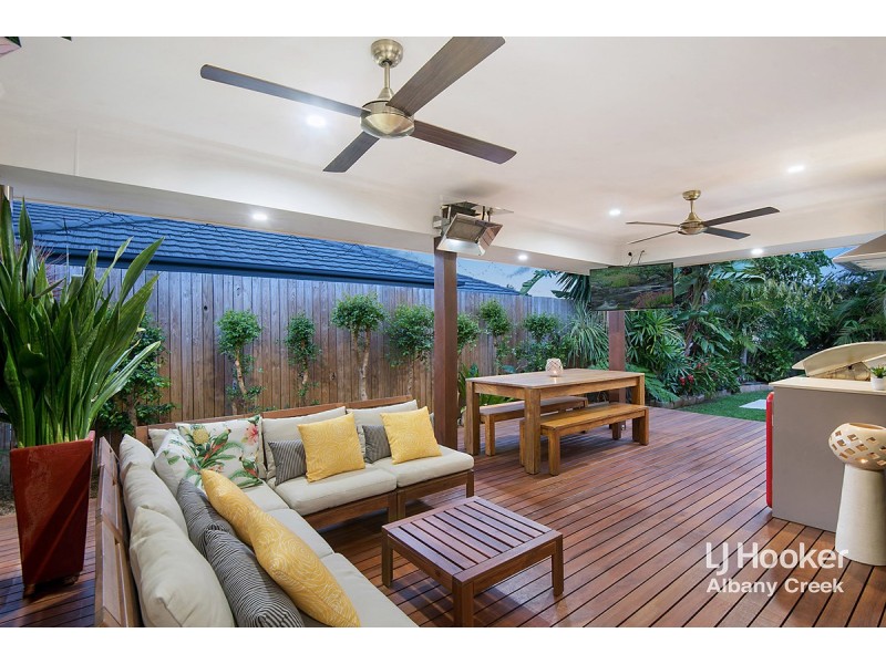 1 Rosevale Place, Warner QLD 4500