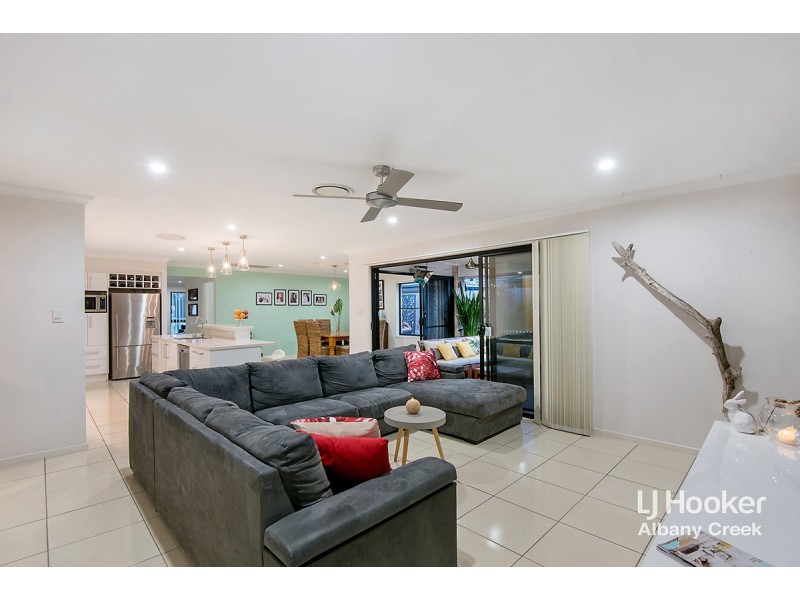 1 Rosevale Place, Warner QLD 4500