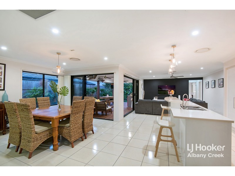 1 Rosevale Place, Warner QLD 4500