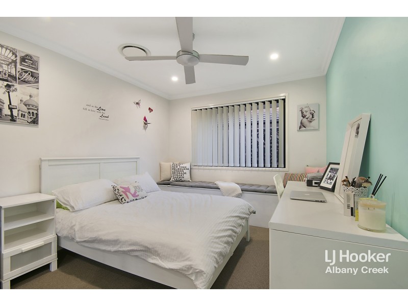 1 Rosevale Place, Warner QLD 4500