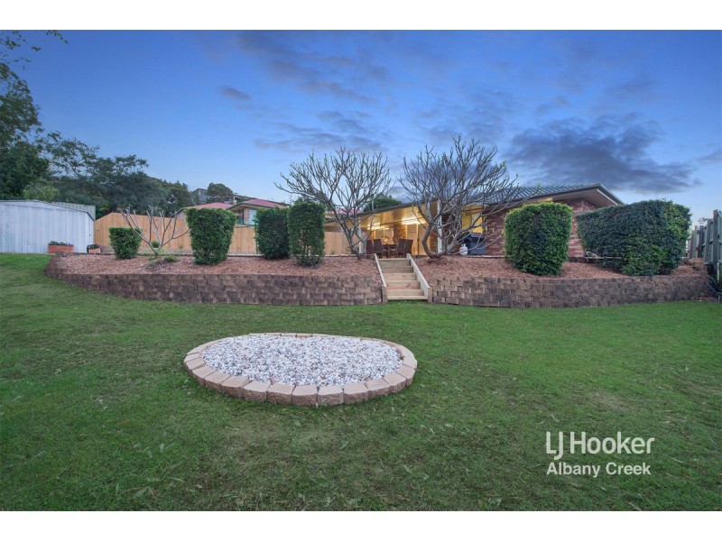 17 Tiffany Court, Eatons Hill QLD 4037