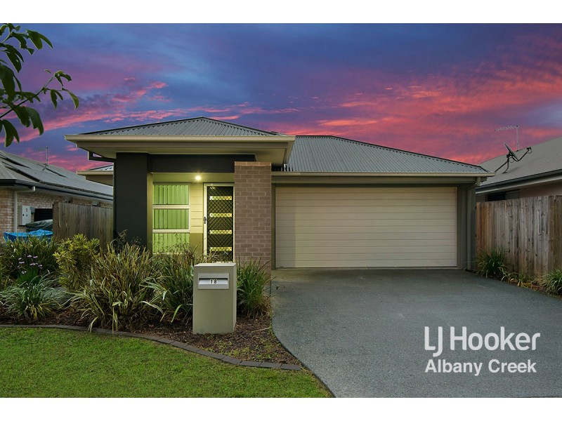 18 St Helen Crescent, Warner QLD 4500