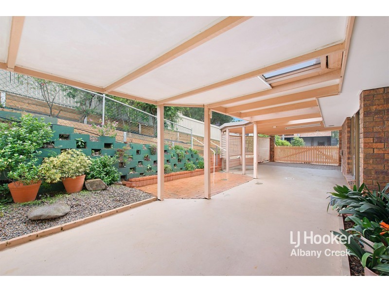 1 Leto Court, Eatons Hill QLD 4037