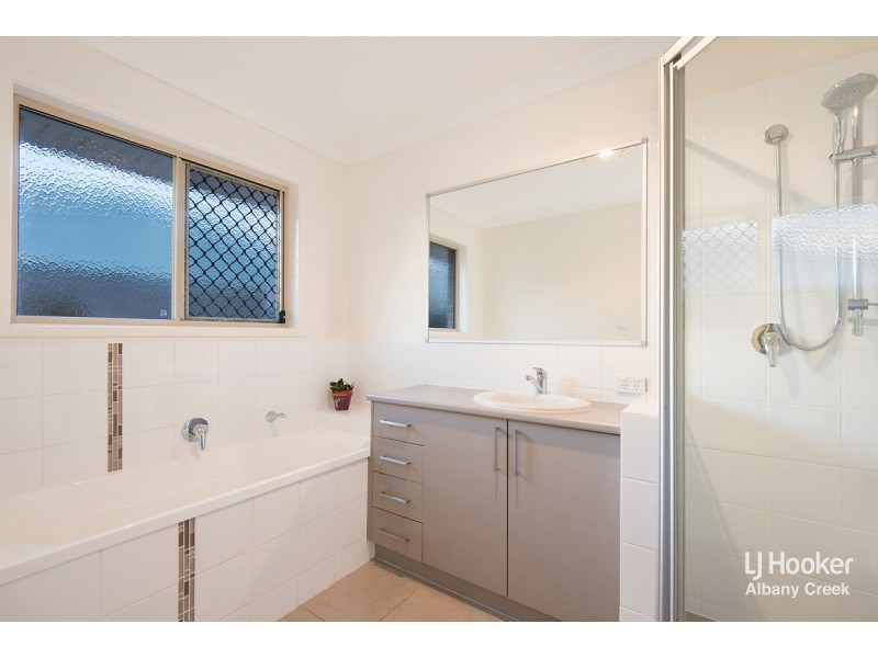 6 Ontario Drive, Warner QLD 4500