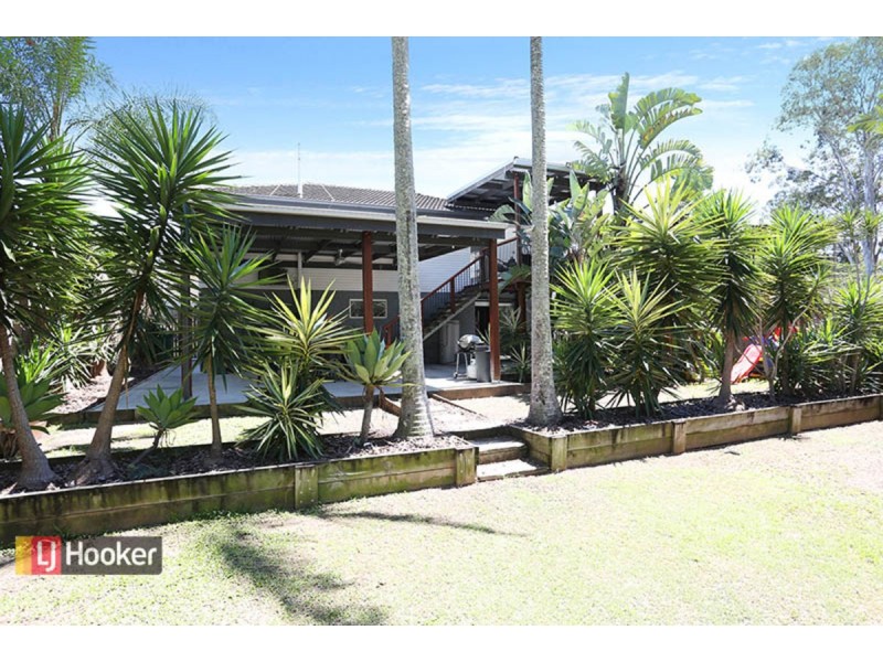 26 Folkstone Avenue, Albany Creek QLD 4035