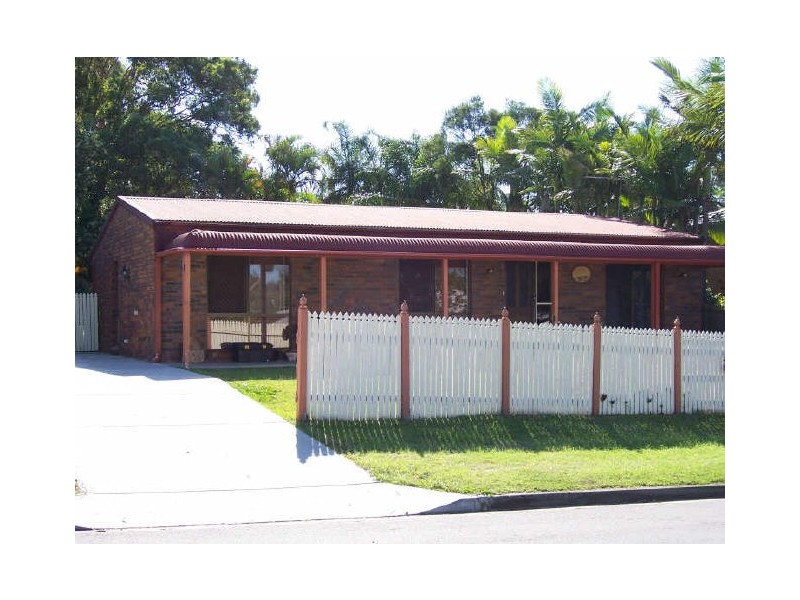 4 JAGORA DRIVE, Albany Creek QLD 4035