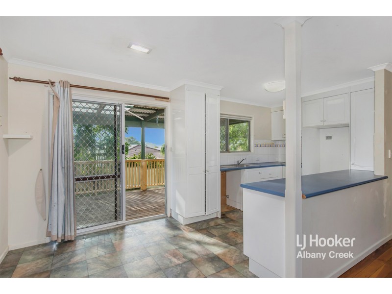 1 Du Kamp Street, Albany Creek QLD 4035