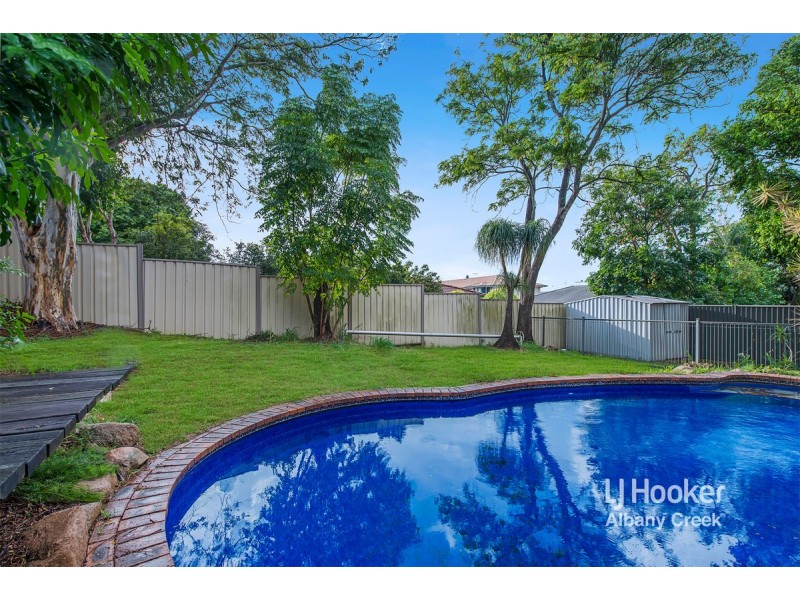 1 Du Kamp Street, Albany Creek QLD 4035