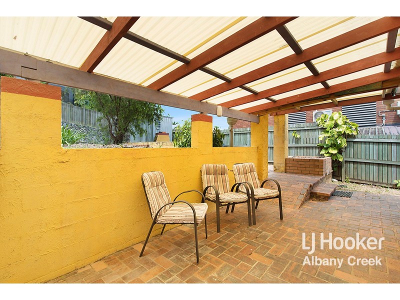 6 Fortuna Court, Eatons Hill QLD 4037