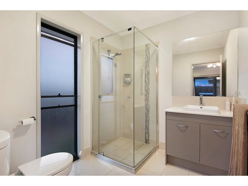 43 Kidston Crescent, Warner QLD 4500