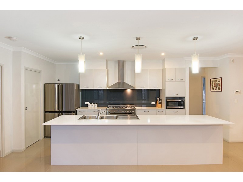 43 Kidston Crescent, Warner QLD 4500