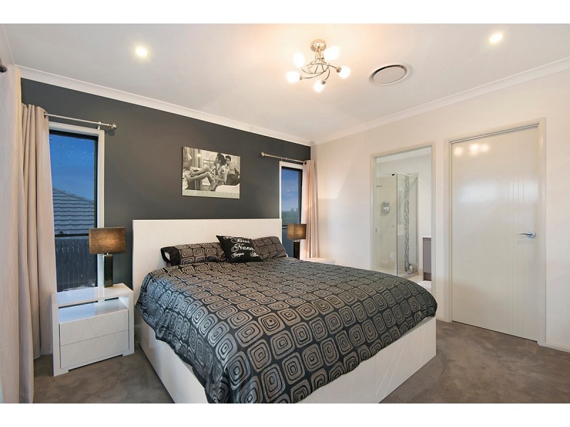 43 Kidston Crescent, Warner QLD 4500