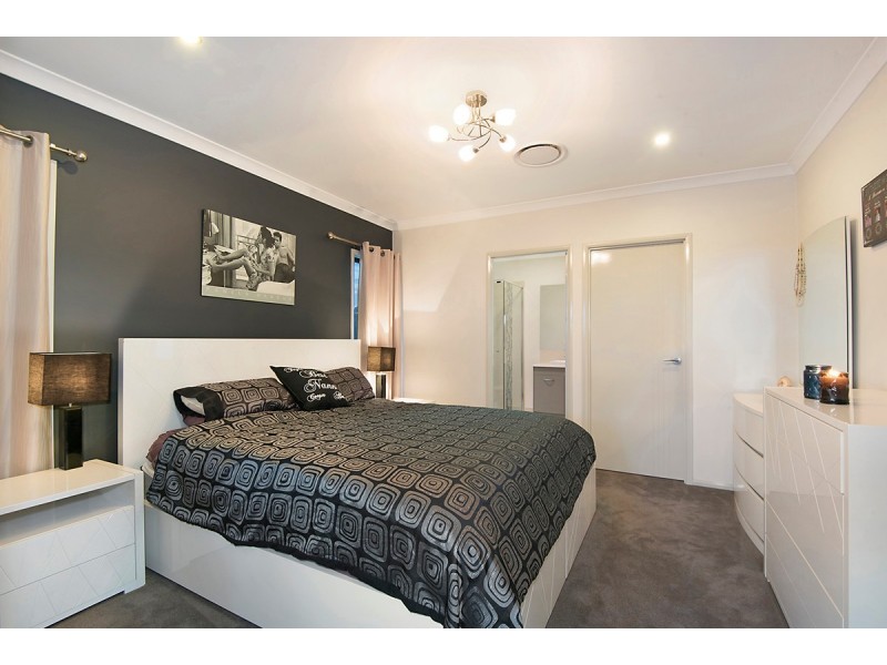 43 Kidston Crescent, Warner QLD 4500