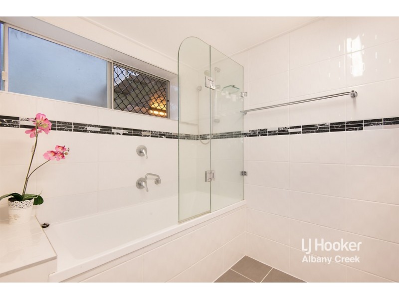 28 Bevlin Court, Albany Creek QLD 4035