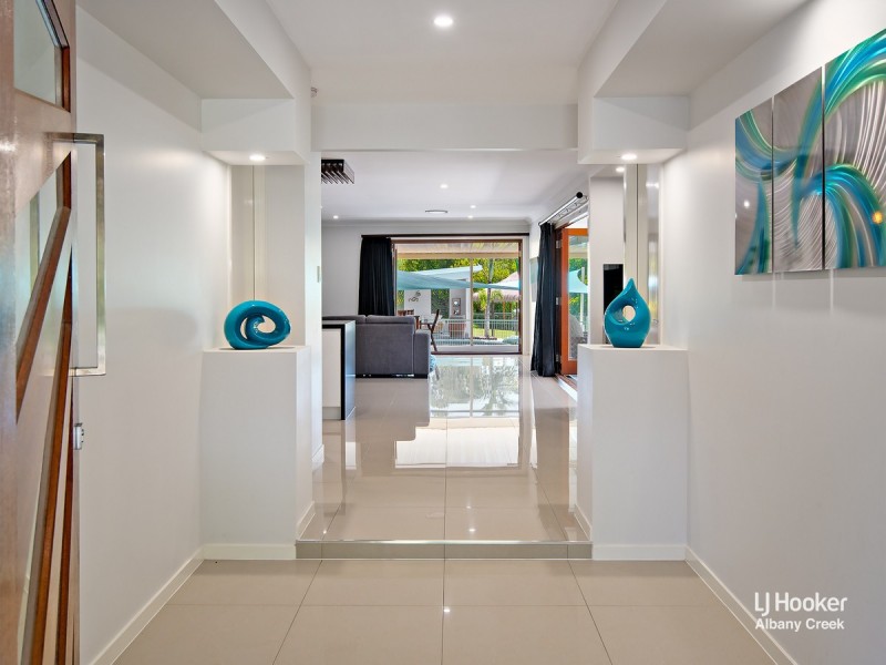 9 Parakeet Court, Warner QLD 4500