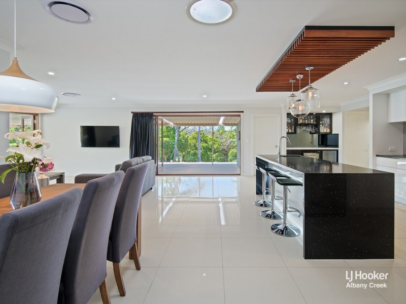 9 Parakeet Court, Warner QLD 4500