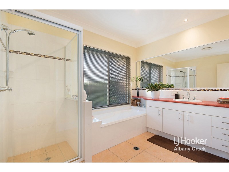 30 Bayberry Crescent, Warner QLD 4500